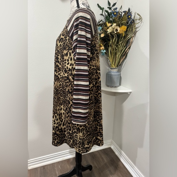 Leopard Print Dress with Striped Sleeves Tunic Dress size Medium - Picture 4 of 7